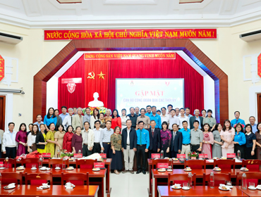 Gặp mặt cán bộ công đoàn Đại học Huế qua các thời kỳ