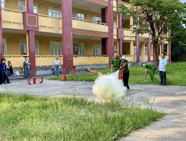 Trung tâm Phục vụ sinh viên - Đại học Huế tổ chức bồi dưỡng bổ sung hàng năm về nghiệp vụ PCCC & CNCH đối với lực lượng cơ sở năm 2026