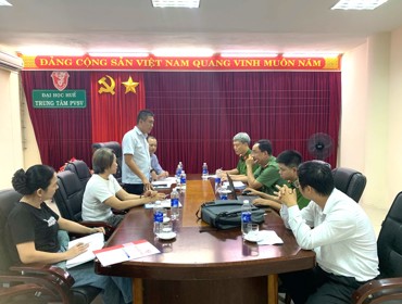Trung tâm Phục vụ sinh viên - Đại học Huế phối hợp Công an phường An Cựu kiểm tra công tác tạm trú, an ninh trật tự tại Ký túc xá Đại học Huế